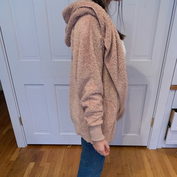 Soft furry jacket - Picture 2 of 4